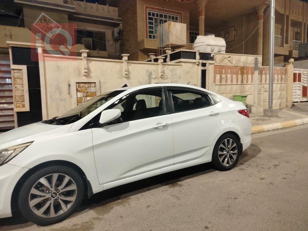 Hyundai Accent